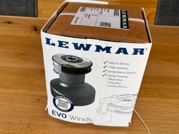 Nieuwe Lewmar 40ST Evo black / selftailing lier beschikbaar voor biedingen