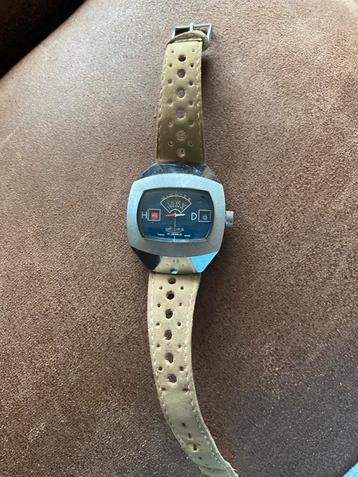 Vintage Sicura Horloge - Bijzonder Design! beschikbaar voor biedingen