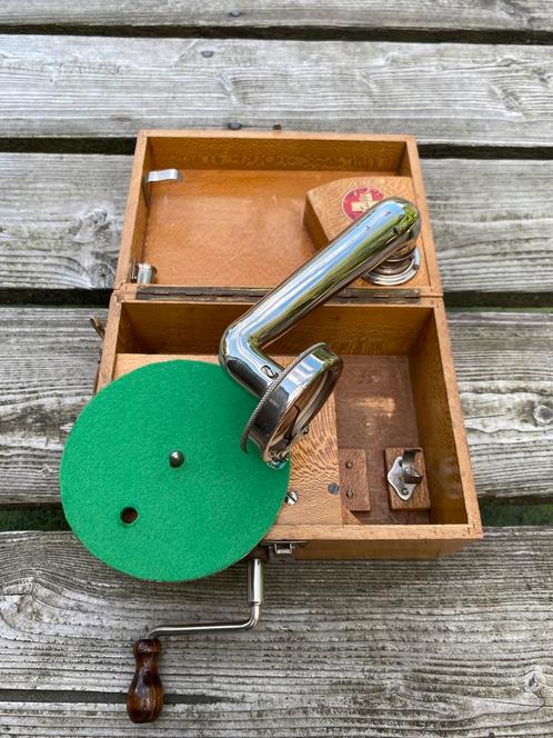 Thorens “Sonata” portable grammofoon speler, Antiek en Kunst, Antiek | Tv's en Audio, Ophalen of Verzenden