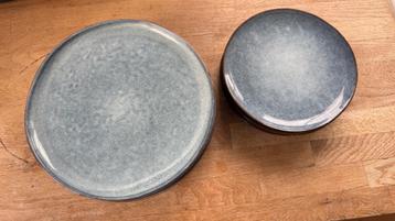Blauw Servies | 6x bord 26.5cm | 4x bord 2cm | 2x schaal 23 beschikbaar voor biedingen