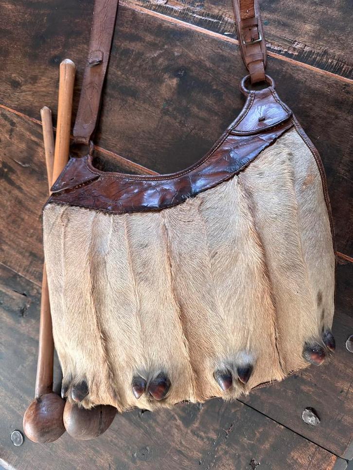 Antieke Antilopen Jachttas 1900 - 1930 collectie Antropoloog, Antiek en Kunst, Kunst | Niet-Westerse kunst, Ophalen of Verzenden