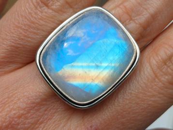 Vanoli 926 zilveren ring met regenboog maansteen maat 18,25  beschikbaar voor biedingen