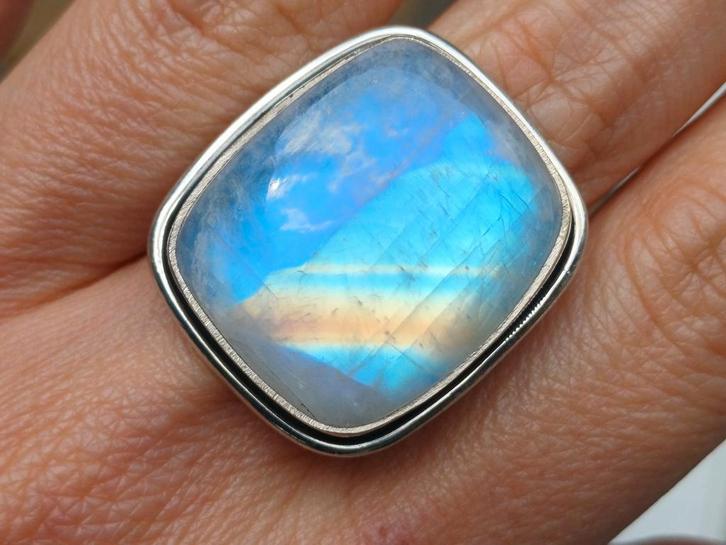 Vanoli 926 zilveren ring met regenboog maansteen maat 18,25, Sieraden, Tassen en Uiterlijk, Ringen, Nieuw, Dame, 18 tot 19, Wit