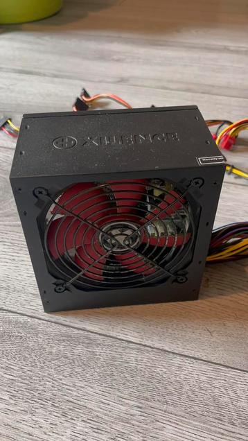 X ilence pc voeding beschikbaar voor biedingen