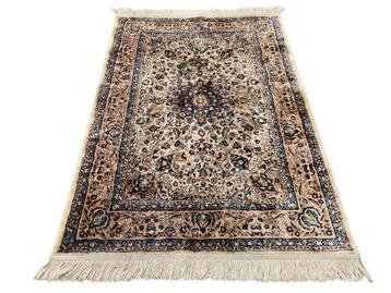 Vintage oosters Persian vloerkleed medallion 95x133cm beschikbaar voor biedingen