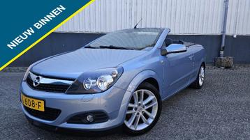 Opel Astra TwinTop 1.6 Cosmo nw apk/ nw koppeling beschikbaar voor biedingen