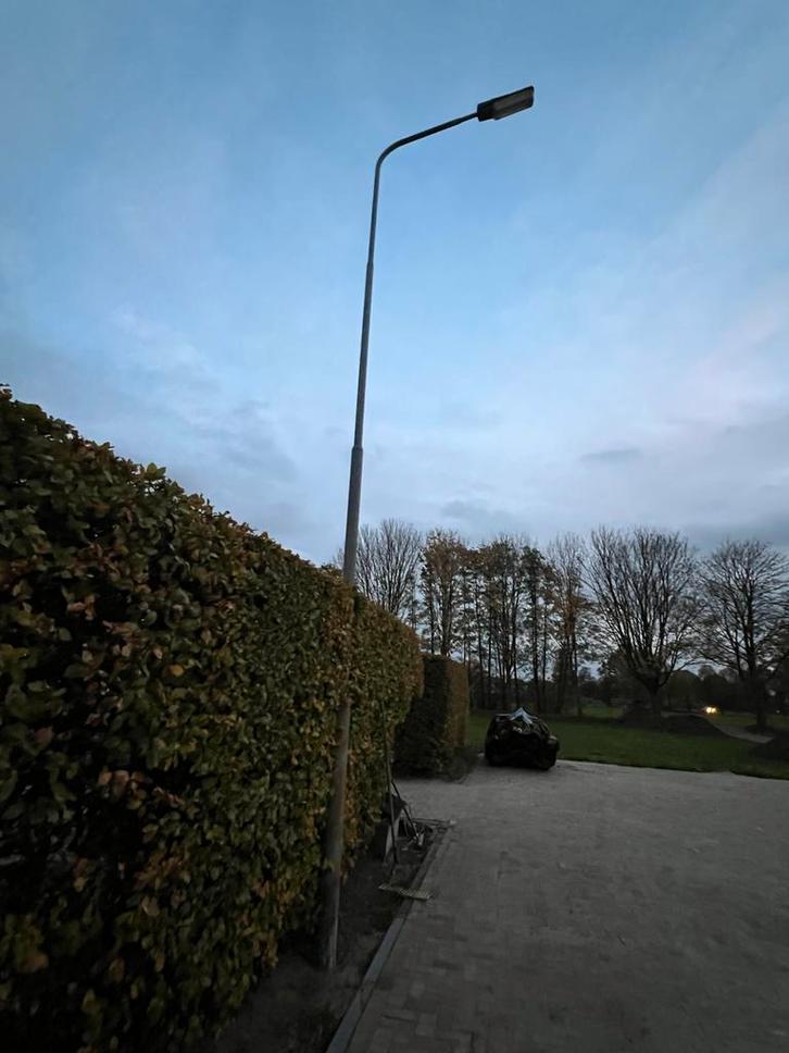 Lichtmast (4x) - TL naar LED, rijbak verlichting, Tuin en Terras, Buitenverlichting, Gebruikt, Overige typen, Staal, 50 tot 250 watt