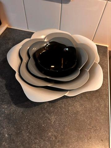 Zak! Design bloemen bakjes beschikbaar voor biedingen