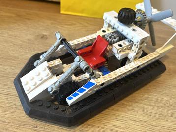 Lego Vintage Technic Hovercraft (8824) beschikbaar voor biedingen