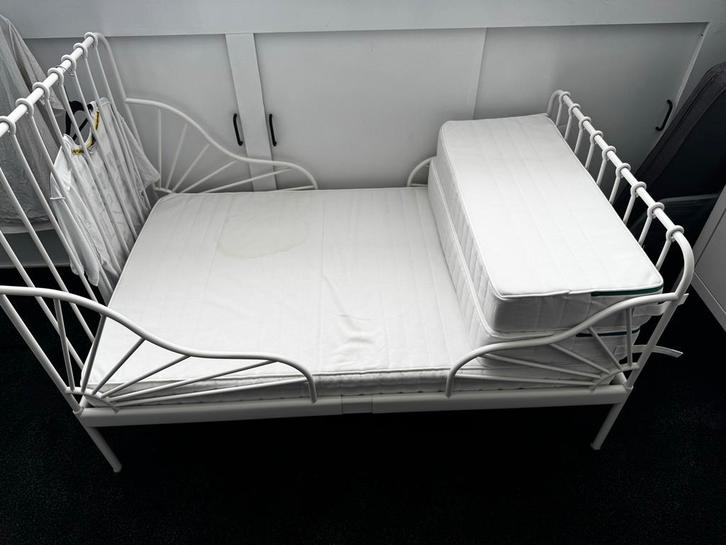 Peuterbed incl. matras - direct op te halen!, Kinderen en Baby's, Kinderkamer | Bedden, Gebruikt, 140 tot 160 cm, 70 tot 85 cm