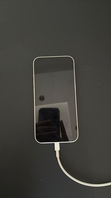 Iphone 14 128 gb wit beschikbaar voor biedingen