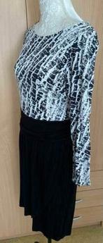 Juffrouw Jansen jurk maat [XX]L [DM], Kleding | Dames, Jurken, Zwart, Maat 42/44 (L), Ophalen of Verzenden, Zo goed als nieuw