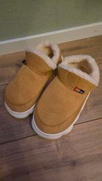 Leuke Pantoffels Uni Nieuw (38/39 echte maat), Jongen of Meisje, Overige typen, Nieuw, Ophalen of Verzenden