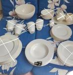 Wedgewood windsor gebaksschotels diepe borden en schaal, Ophalen of Verzenden
