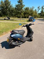 Piaggio Zip - Goed Onderhouden, Fietsen en Brommers, Scooters | Piaggio, Ophalen, Maximaal 45 km/u, Zip, Zo goed als nieuw