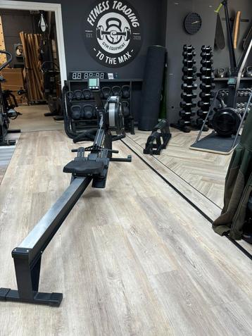 Rowerg/Roeiapparaat/Rower/Fitness roeier zwart beschikbaar voor biedingen