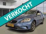 Volvo V40 2.0 D3 Business Sport EXPORT, Gebruikt, Euro 6, 4 cilinders, Blauw