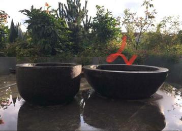 bloempotten plantenbakken donkergrijs antraciet kunsstofpot beschikbaar voor biedingen