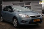 Ford Focus 1.6 Trend 3-deurs automaat airco, navigatie, 81dk, Auto's, Ford, 101 pk, 4 cilinders, Blauw, Origineel Nederlands