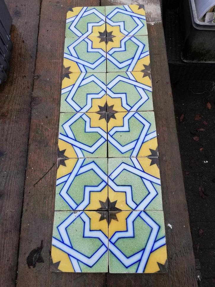 12 antieke Franse tegels (Devres), 13x13 cm groen/geel/blauw, Antiek en Kunst, Antiek | Wandborden en Tegels, Ophalen