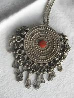 Bijzondere ketting. Oriëntaals zilver. In goede staat., Ophalen of Verzenden, Zo goed als nieuw, Zilver, Zilver