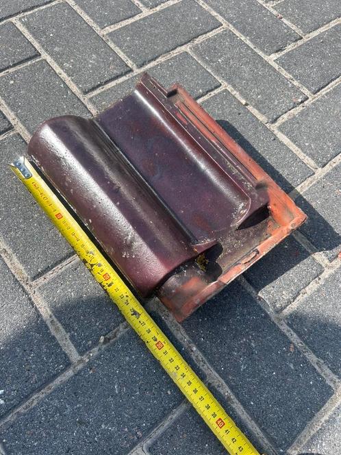 Klein Romaanse dakpannen te koop. Ongeveer 140 m2, Doe-het-zelf en Verbouw, Dakpannen en Dakbedekking, Zo goed als nieuw, Dakpannen