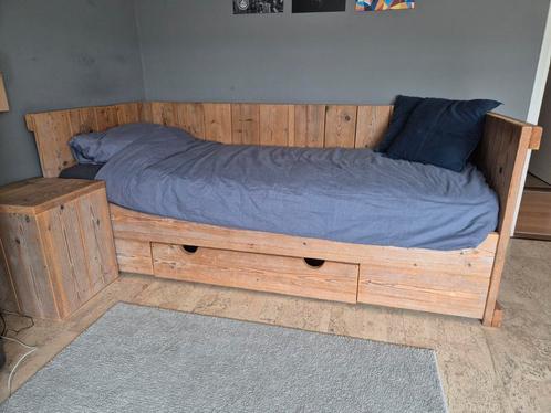 Steigerhouten bed met lade, Huis en Inrichting, Slaapkamer | Bedden, Gebruikt, Eenpersoons, 90 cm, 200 cm, Steigerhout, Ophalen