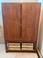 Houten kast met deuren en manden, Ophalen, 100 tot 150 cm, Minder dan 150 cm, 25 tot 50 cm