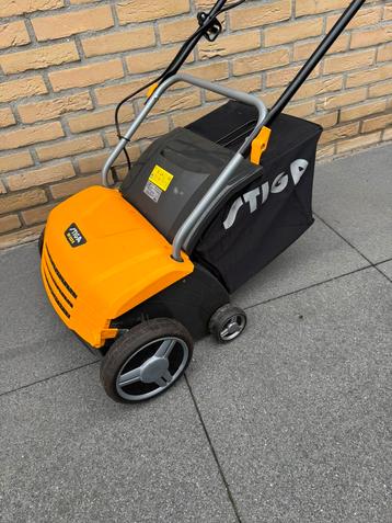 Stiga SV 213E - Verticuteermachine - 32 cm beschikbaar voor biedingen