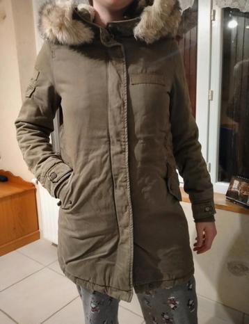 Only winterjas S beschikbaar voor biedingen