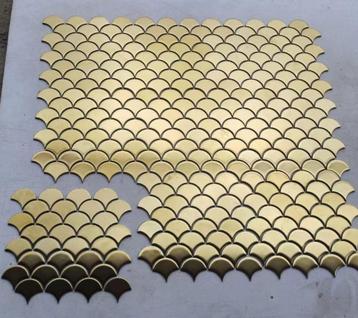 Glasmozaïek Waaier 68x61x6mm op voorraad beschikbaar voor biedingen