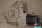 Raammotor LA (bestuurderskant) Audi S1 8K0959811A, Gebruikt