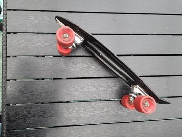 2 mooie Skateboards. 1 is nieuw. beschikbaar voor biedingen