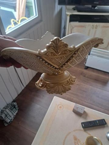 Mooi vaasje met steentjes en schaaltje  beschikbaar voor biedingen