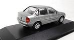Atlas 1:43 Chevrolet Corsa (Opel) 1997 zilver in blisterverp, Hobby en Vrije tijd, Modelauto's | 1:43, Overige merken, -, Nieuw