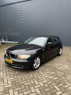 BMW 1-Serie 1.6 116I 5DR 2008 Zwart, Auto's, BMW, 1-Serie, Achterwielaandrijving, 4 cilinders, Origineel Nederlands