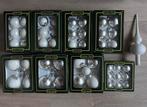 Glazen kersballen met piek. Wit met zilver, Diversen, Rommelmarktspullen, Ophalen of Verzenden, Zo goed als nieuw