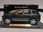 Porsche Cayenne Maisto metal 1:18 KRD, Hobby en Vrije tijd, Modelauto's | 1:18, Ophalen of Verzenden, Zo goed als nieuw, Auto