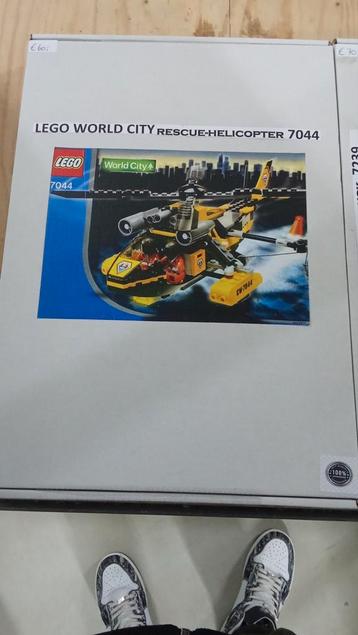 Lego sets te koop in Zutphen  beschikbaar voor biedingen