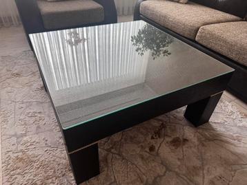 Salontafel beschikbaar voor biedingen