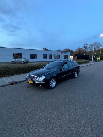 Mercedes-Benz E-klasse Combi 200 K. Avantgarde Automaat beschikbaar voor biedingen