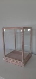 Vitrinekistje,  showkast, stolp,  vitrinekastje , H 45 cm, Huis en Inrichting, Ophalen of Verzenden, Zo goed als nieuw