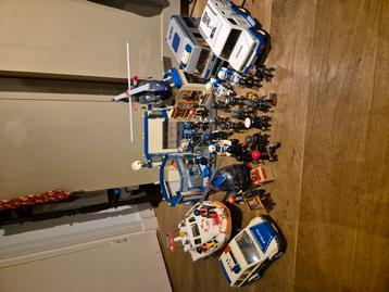 Playmobil politieverzameling beschikbaar voor biedingen