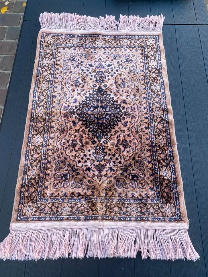 Klein Perzisch Tapijt, Huis en Inrichting, Stoffering | Tapijten en Kleden, Zo goed als nieuw, Minder dan 50 cm, 50 tot 100 cm