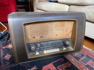 Kaiser radio W1145, zonder achterkant beschikbaar voor biedingen