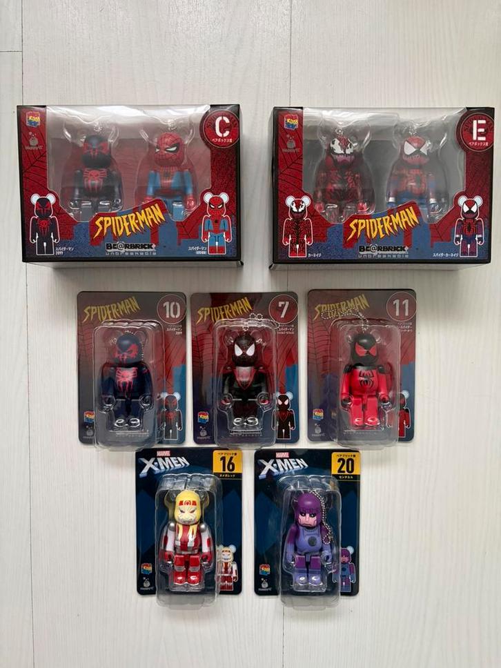 Bearbrick medicom toys divers marvel series japan only, Verzamelen, Poppetjes en Figuurtjes, Zo goed als nieuw, Ophalen of Verzenden