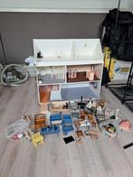 Poppenhuis, Verzamelen, Poppenhuizen en Toebehoren, Ophalen, Zo goed als nieuw, Poppenhuis
