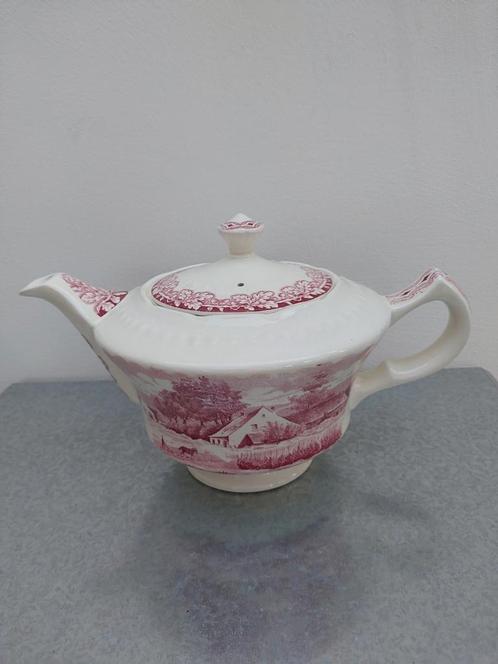 Prachtige ruime cremekleurig/rode theepot Boerenhoeve, Antiek en Kunst, Antiek | Porselein, Ophalen of Verzenden