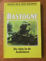 Bastogne - De slag in de Ardennen - Bibliotheek WOII, Boeken, Oorlog en Militair, Verzenden, Algemeen, Tweede Wereldoorlog, Gelezen