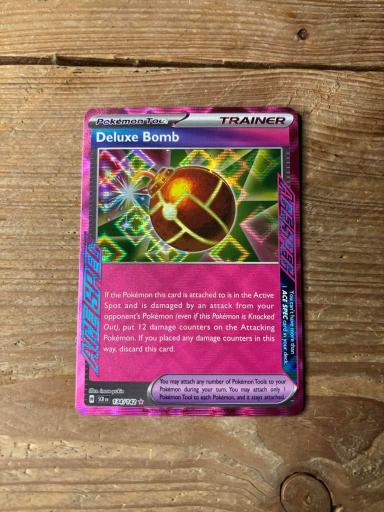 Deluxe Bomb Ace Spec Stellar Crown - Pokémon kaart, Ophalen of Verzenden, Zo goed als nieuw, Losse kaart, Foil